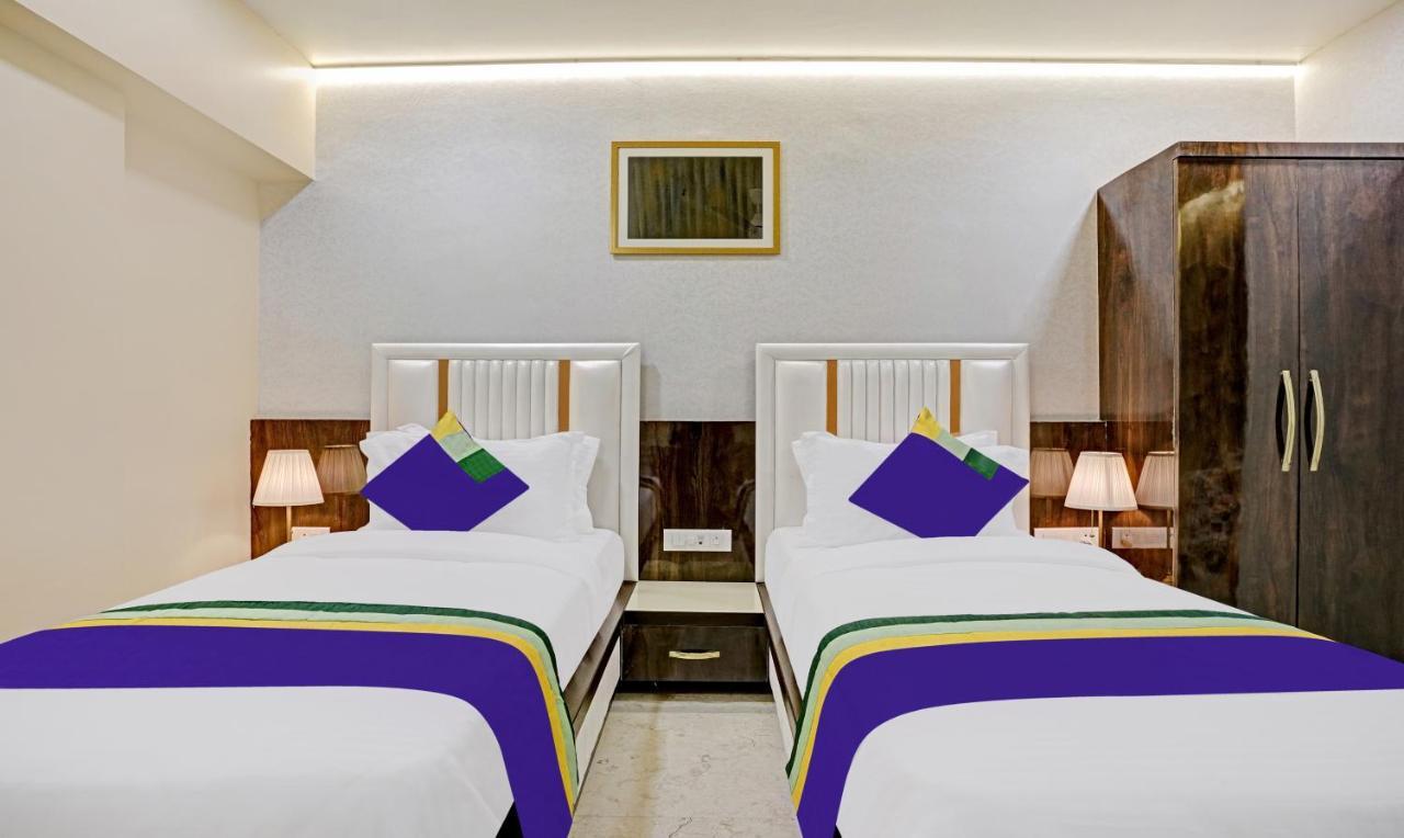 Treebo Premium Golden Bliss Trimurti Nagar Square Nagpur Extérieur photo