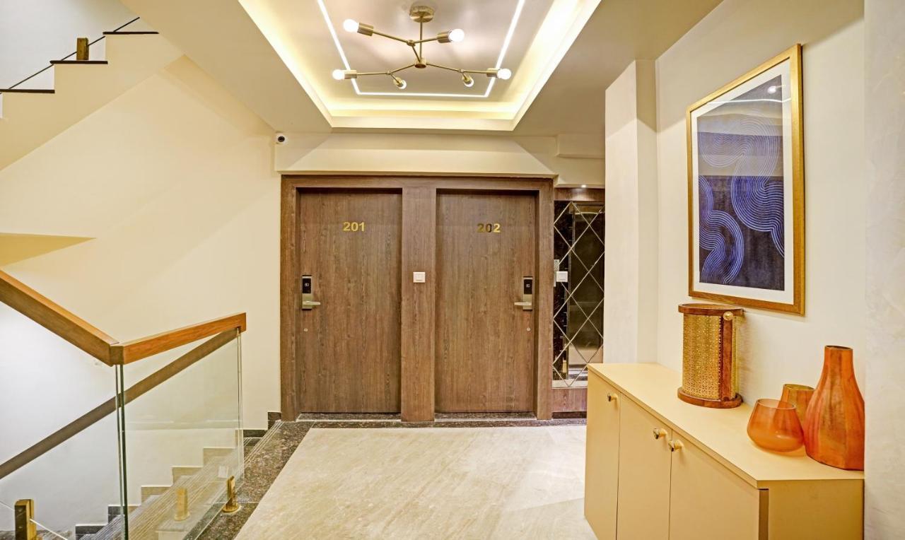 Treebo Premium Golden Bliss Trimurti Nagar Square Nagpur Extérieur photo